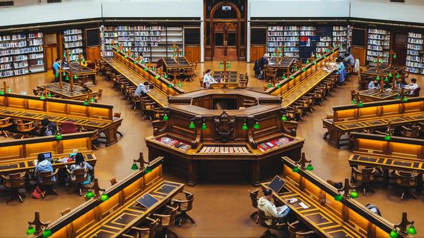 bí quyết quản lý tài chính khi đi du học