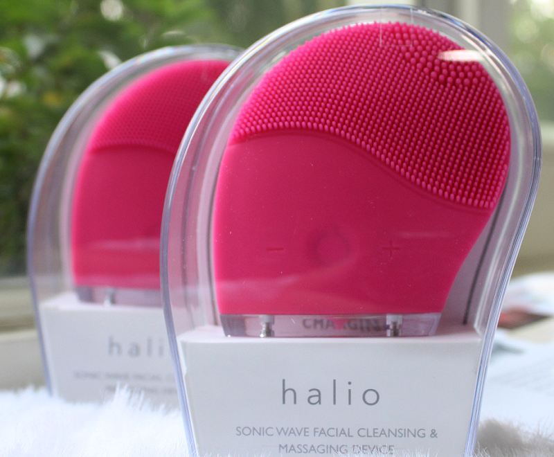 máy rửa mặt hailo