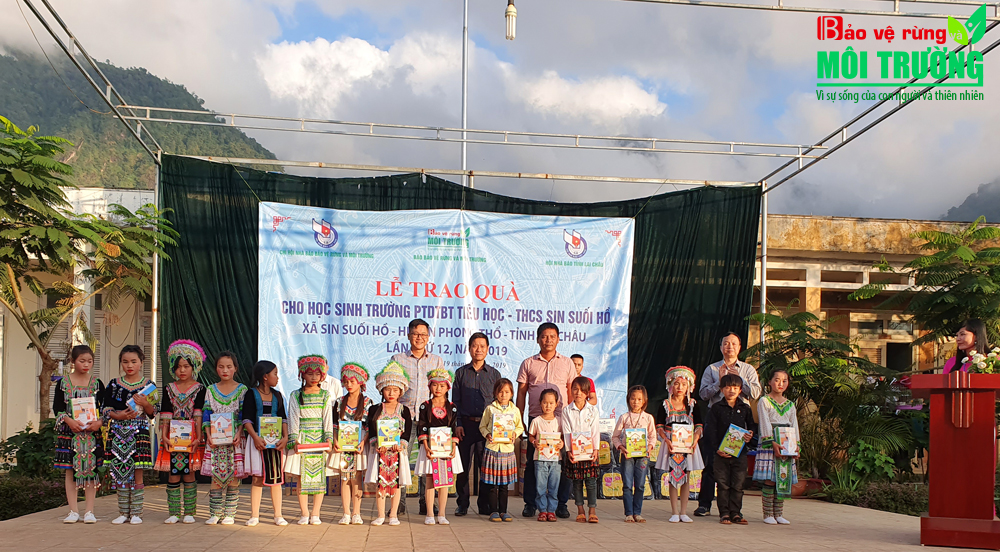 Công ty Botania tham gia chương trình từ thiện “Vì trẻ em nghèo vùng cao”