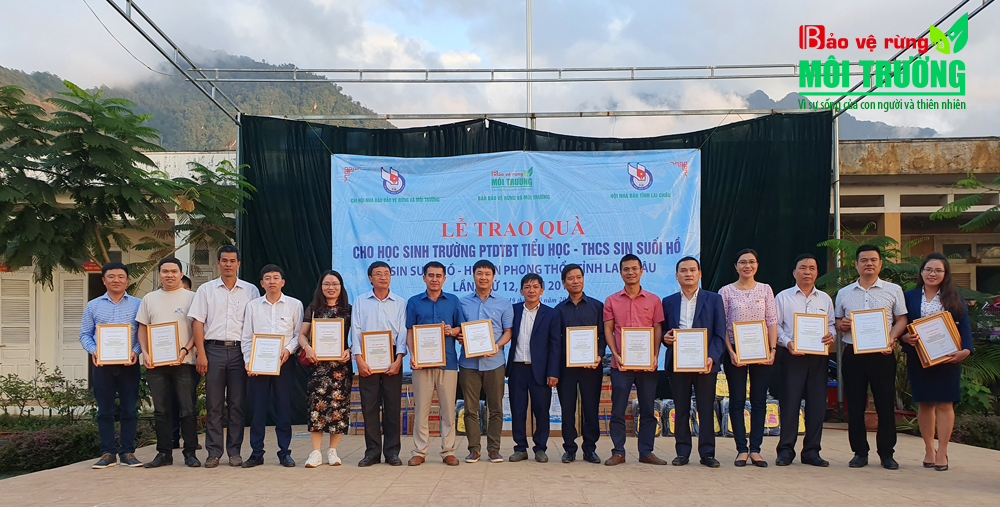 Công ty Botania tham gia chương trình từ thiện “Vì trẻ em nghèo vùng cao”