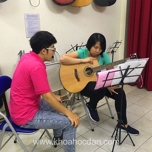 học guitar ở đâu tốt