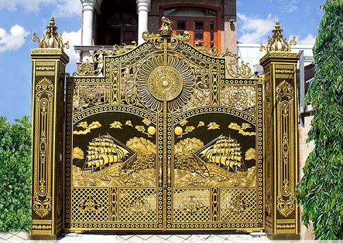 Cổng nhôm đúc phong thủy